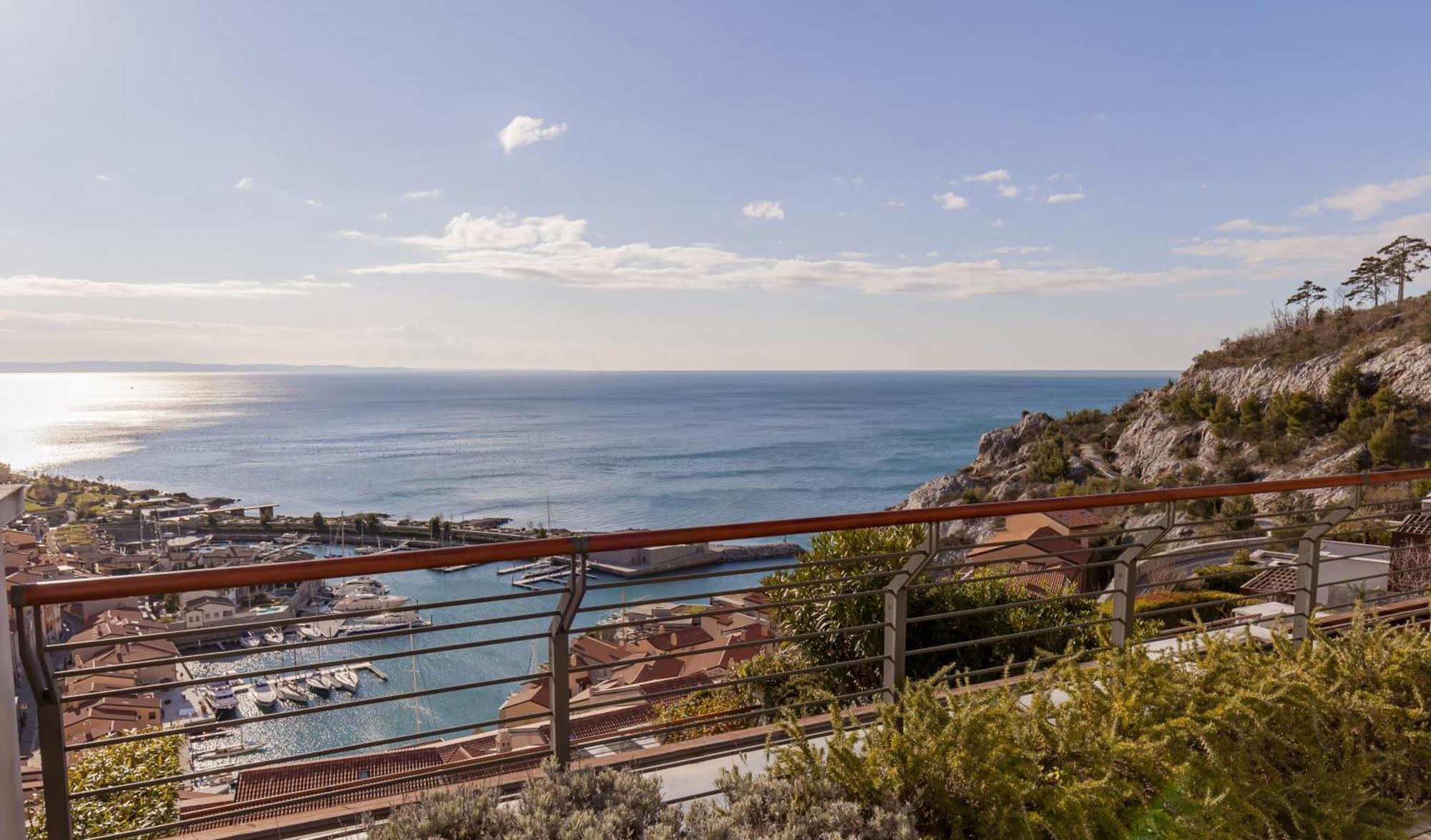 Portopiccolo Avolare Apartments In Panoramic Terrasses - Beach Included Sistiana Dış mekan fotoğraf